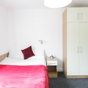 Silver Studio - Image 2