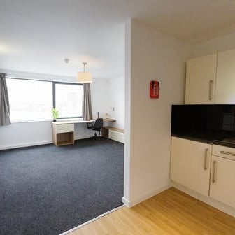 One Bed Flat - Image 4