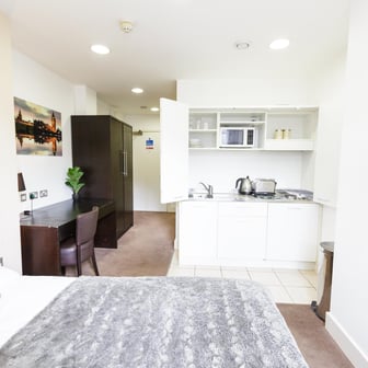 Silver Studio - Image 4