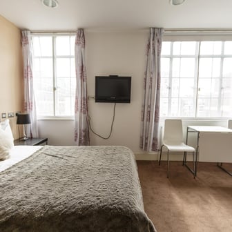 Gold Plus Studio - Image 5