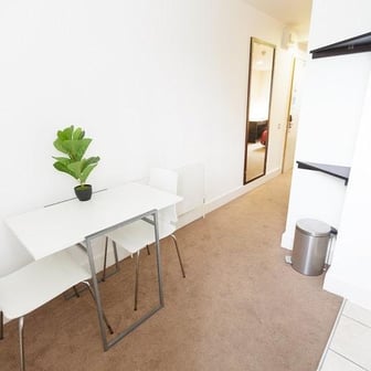 Platinum Studio - Image 3