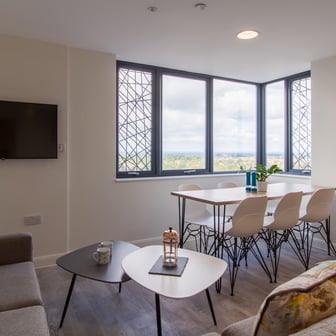 Gold En Suite (Mid Floors) - Image 5