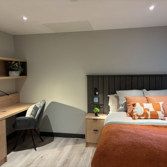 Classic Ensuite - Image 12