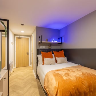 Premium Ensuite - Image 2