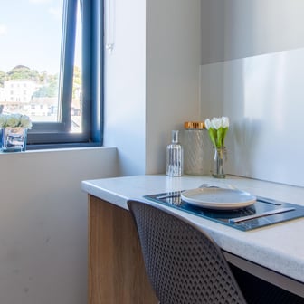 Deluxe Studio - Image 6