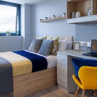 Premium Studio - Image 1