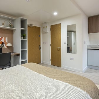 Classic Studio - Image 2