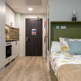 Standard Studio - Image 8