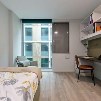 Standard Studio - Image 2