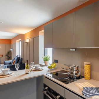 6 Bed Premium En-suite - Image 1