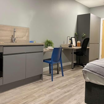 Large Studio - Image 2