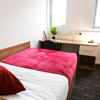 Bronze Ensuite - Image 1