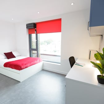 Silver Studio - Image 2