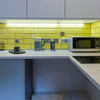 Bronze Accessible Studio - Image 6