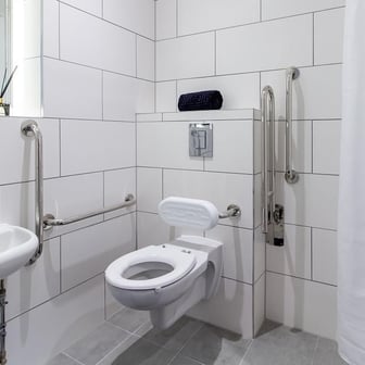 Bronze Accessible Studio - Image 7