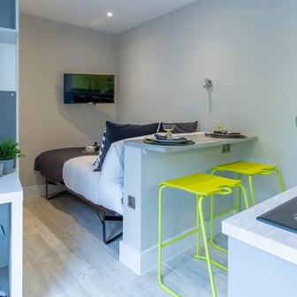 Bronze Studio - Image 1