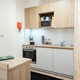 Penthouse Studio - Image 4