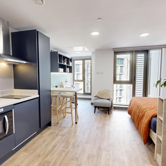 Premium Studio - Image 1