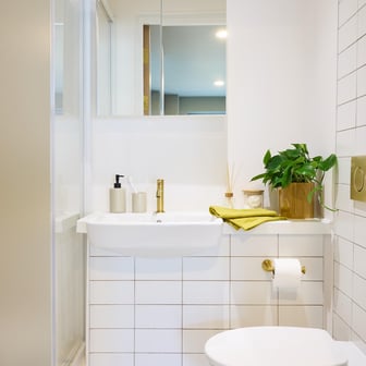 Deluxe Ensuite - Image 6