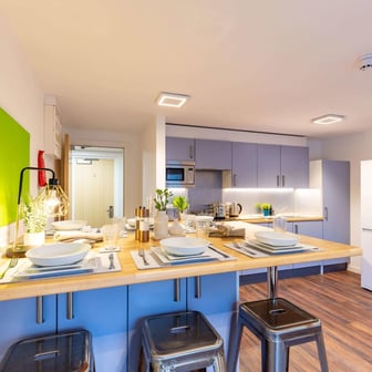 Deluxe Ensuite - Image 4