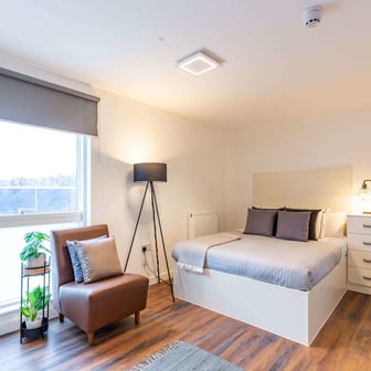 Premium Studio - Image 1