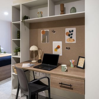 Deluxe En-suite - Image 5