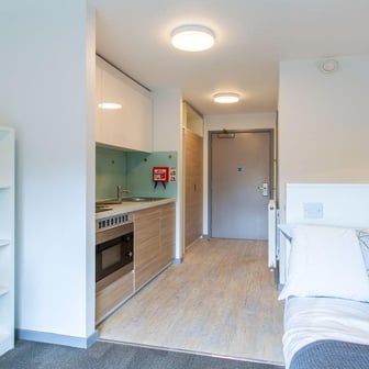 Duresme Studio Ground Floor - Image 3