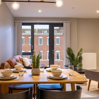 Modern Standard Ensuite - Image 10