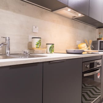 Two Bed Apartment - Image 20