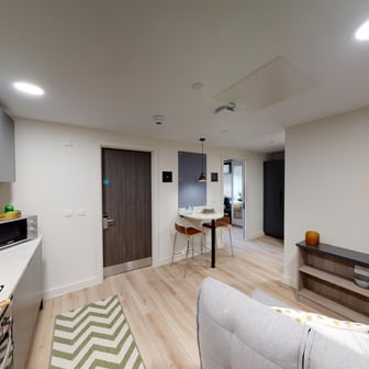 Two Bed Apartment - Image 23