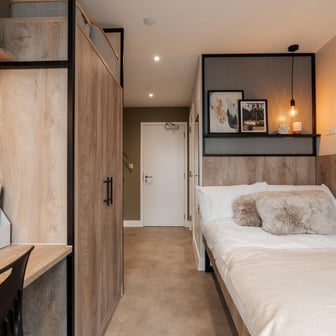 Superior En-suite - Image 1