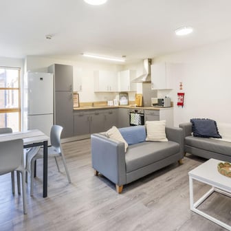 Classic Ensuite - Image 5