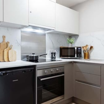 Silver Studio - Image 4