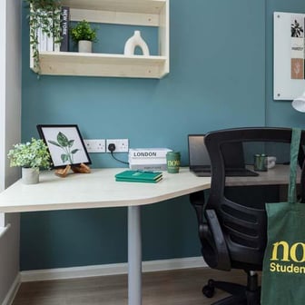 Silver Studio - Image 2