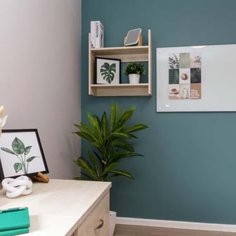 Gold En Suite - Image 4