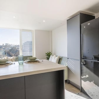 Classic En-suite - Image 2