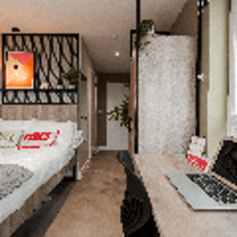 Ultimate En-suite - Image 1