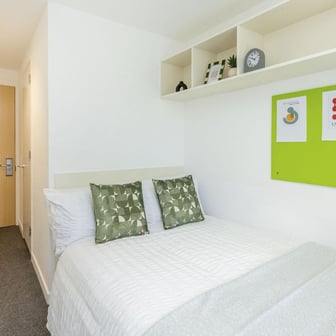 Premium Ensuite - Image 1