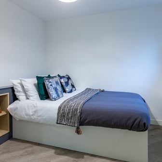 Premium Studio - Image 1