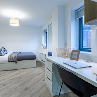 Premium Studio - Image 2