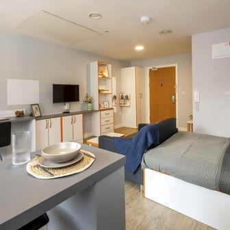 Large Studio - Image 1