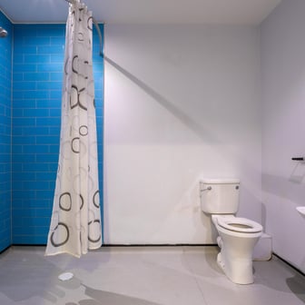 Platinum Accessible Studio - Image 3