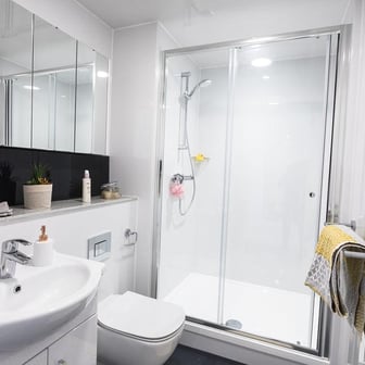 Premium View one bed bathroom