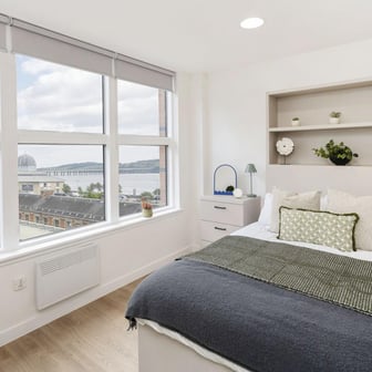 Classic Plus Studio - Image 1