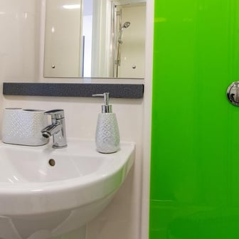 Standard Ensuite bathroom