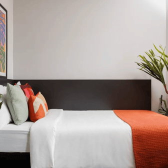 Premium Ensuite - Image 1