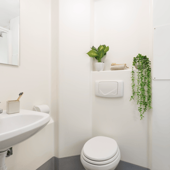 Standard Ensuite - Image 3