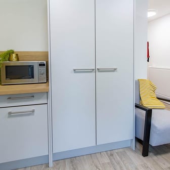 Deluxe Accessible Studio