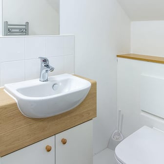 Single Studio bathroom