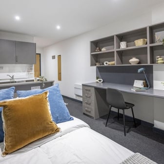 Ground Floor Silver Studio - Image 1